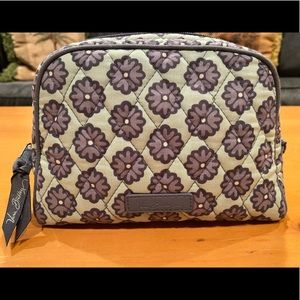 Vera Bradley cosmetic case